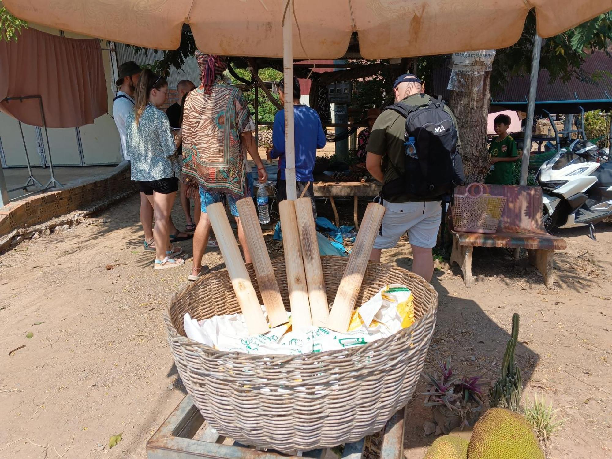 Family Batcave Homestay Battambang Exterior foto